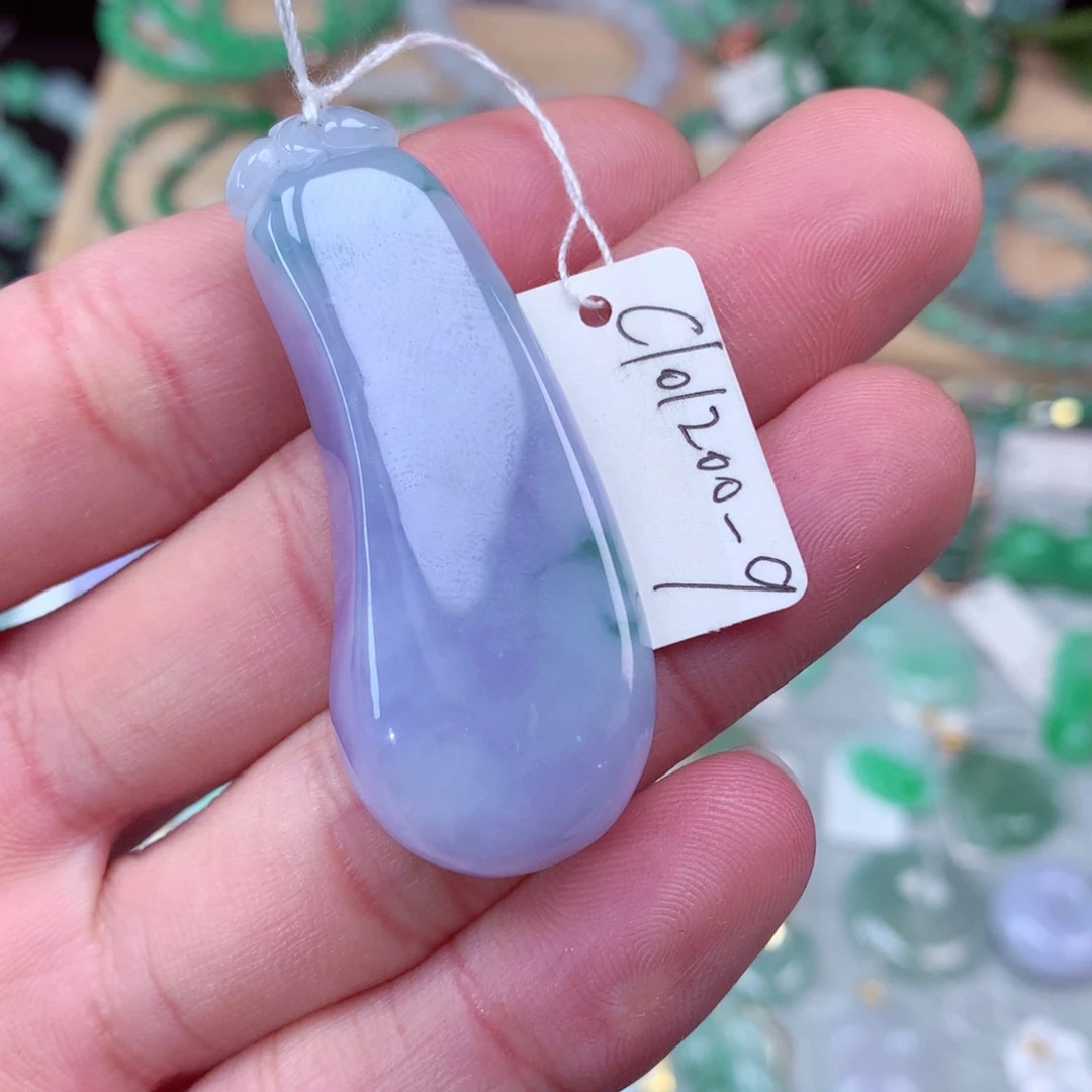 翡翠颈饰未镶嵌翡翠吊坠