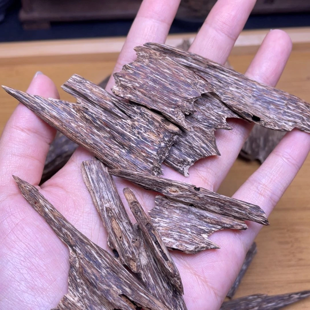 不***凡10克海南尖峰树心虫漏香
