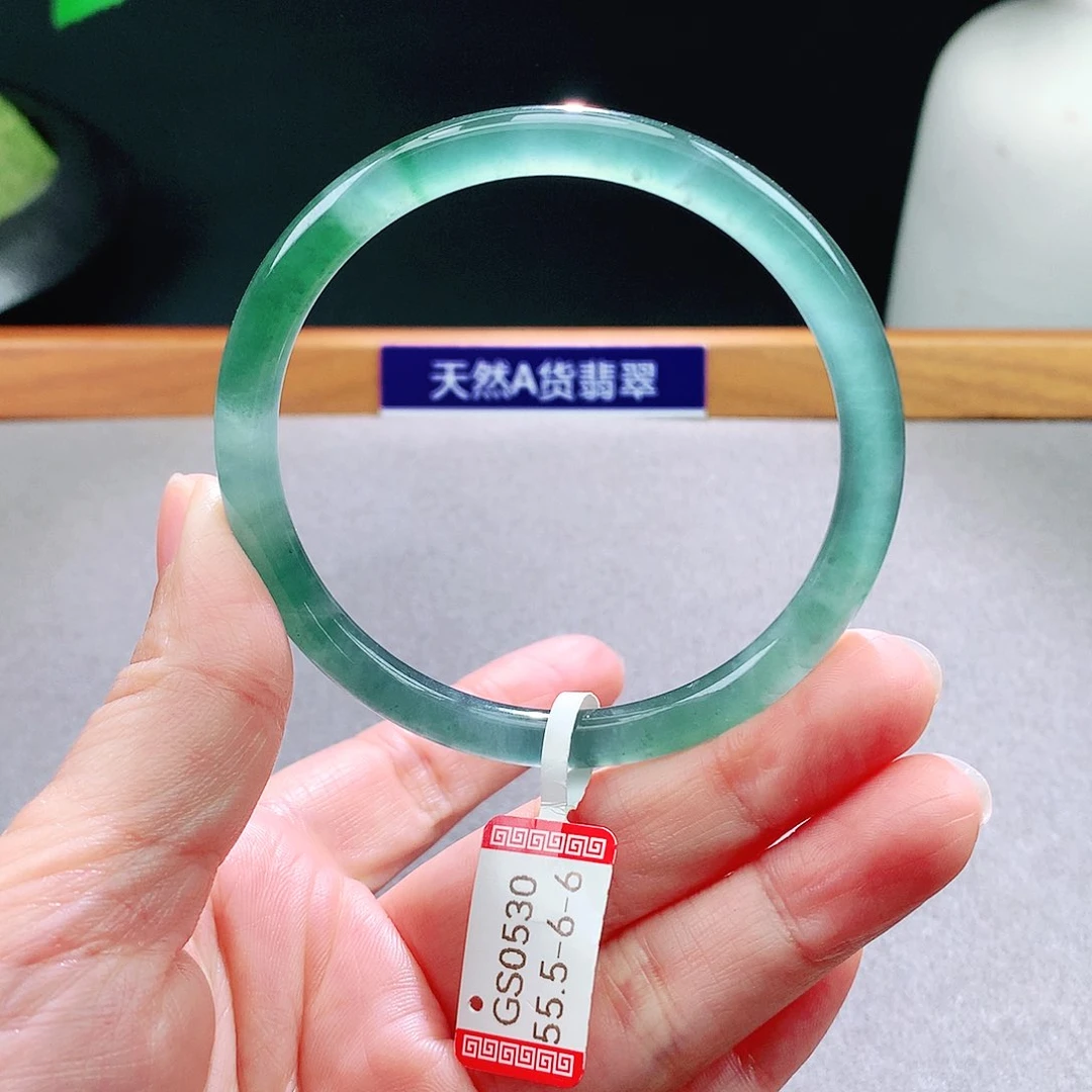 未镶嵌手镯翡翠天然翡翠手镯a货