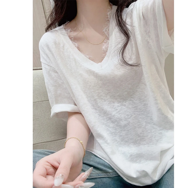 韩系白色蕾丝拼接V领设计感薄款短袖t恤女装夏季新款宽松显瘦上衣