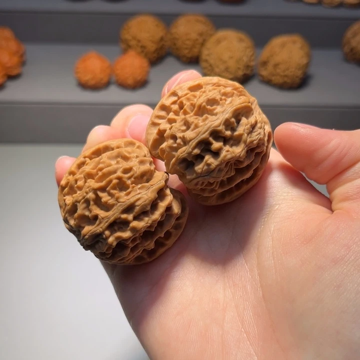 文玩核桃把件苹果964