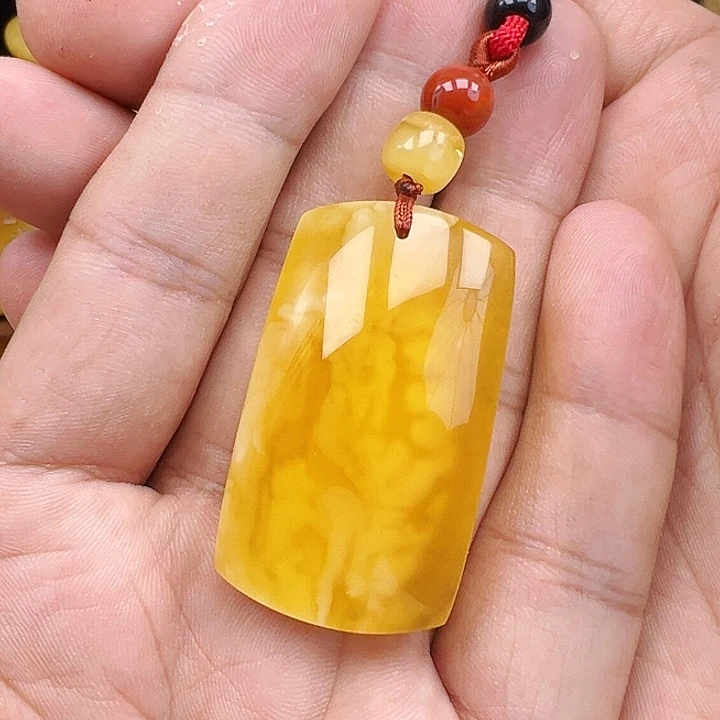 琥珀未镶嵌珠宝奇石蜜蜡吊坠