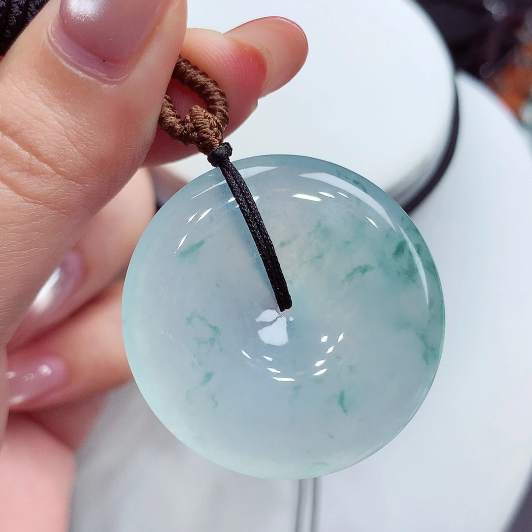 翡翠未镶嵌颈饰翡翠38，34/5.6