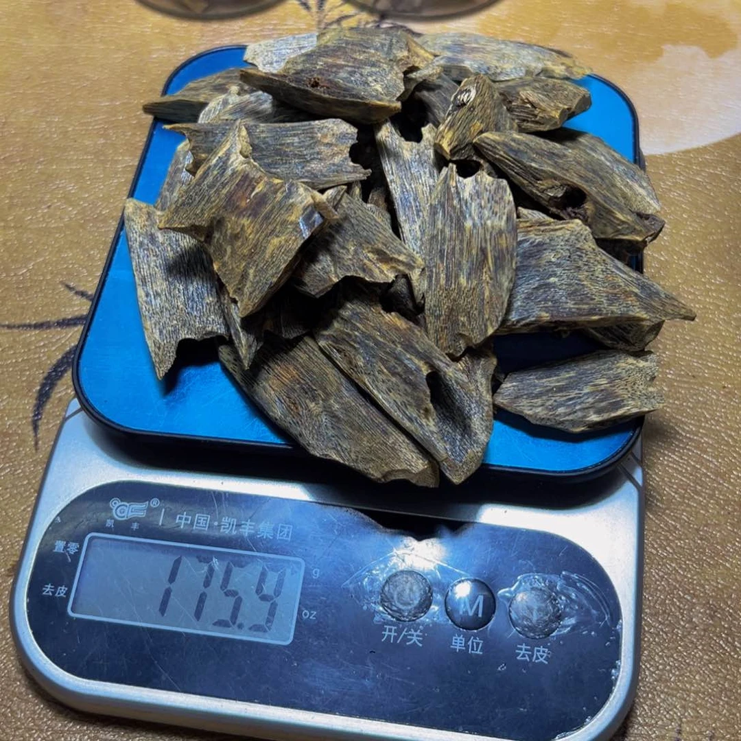 沉香沉香碎屑不****儿白鹭