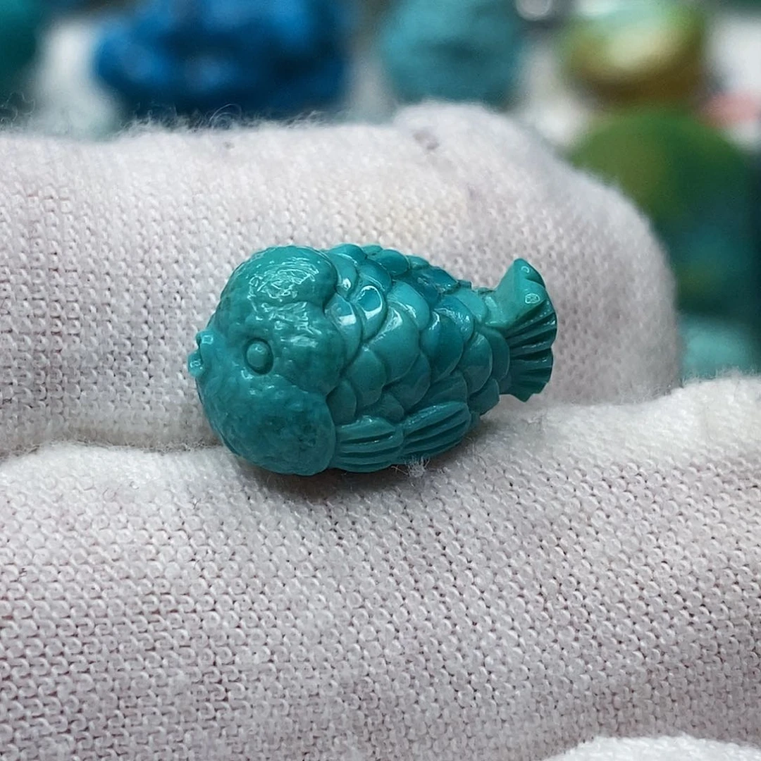 未镶嵌绿松石天然原矿 带武汉地大证书