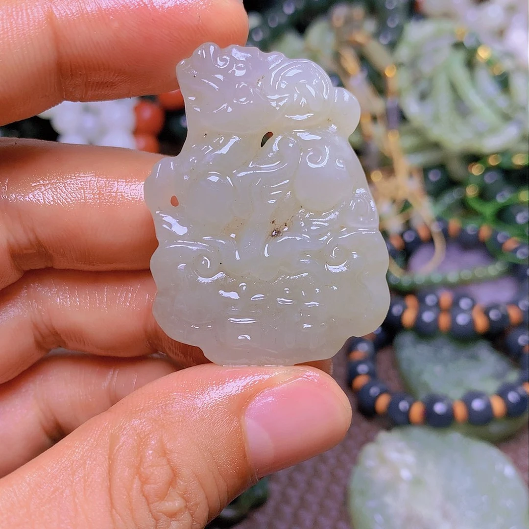 【闪购商品】和田玉未镶嵌颈饰