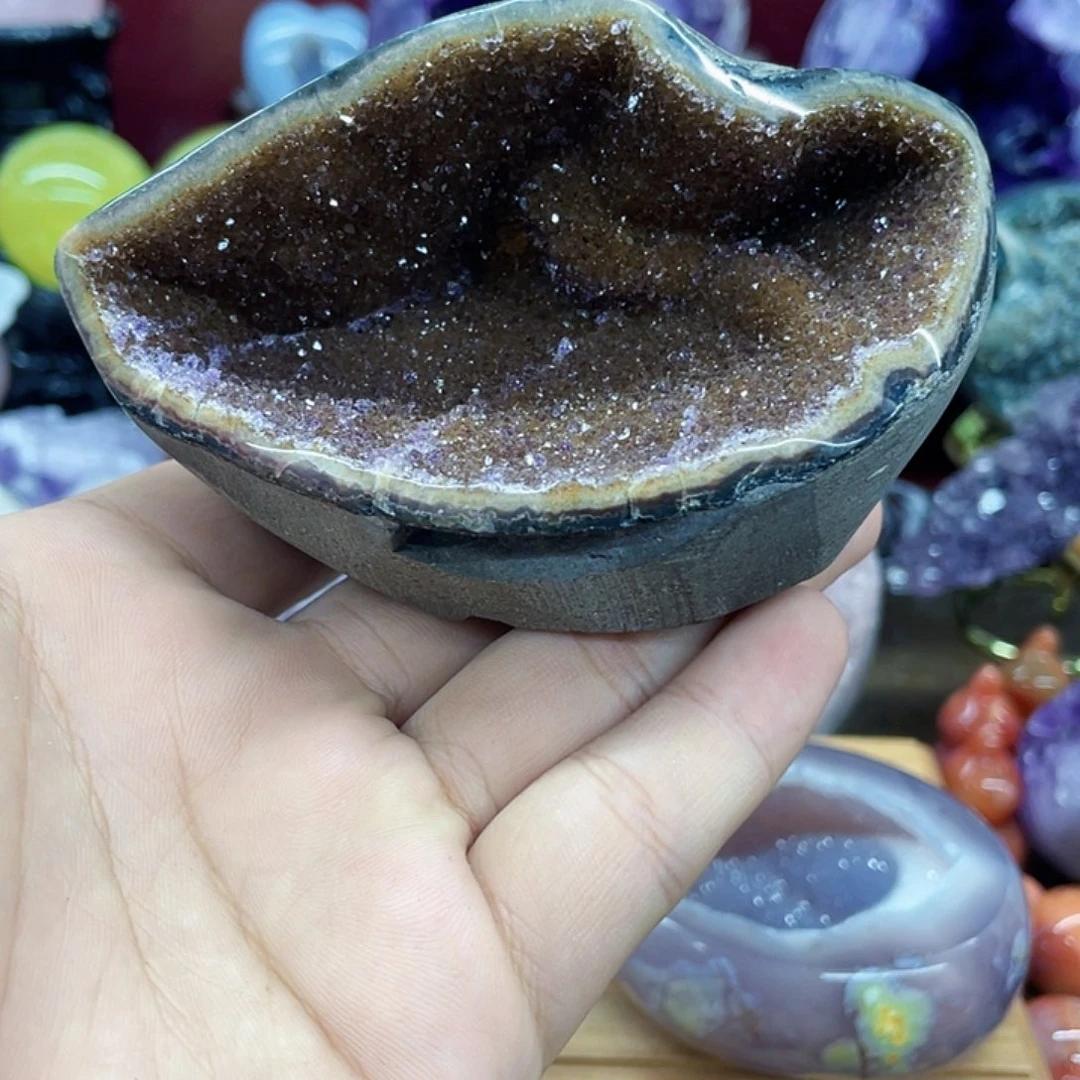 紫晶未镶嵌大型摆件（非配饰）