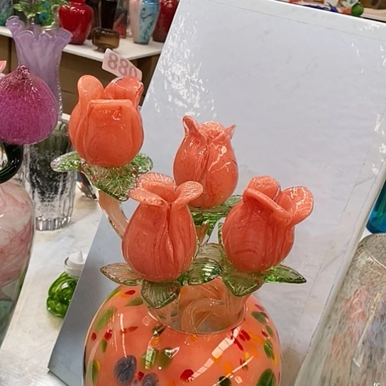 琉璃花瓶高45厘米宽9厘米