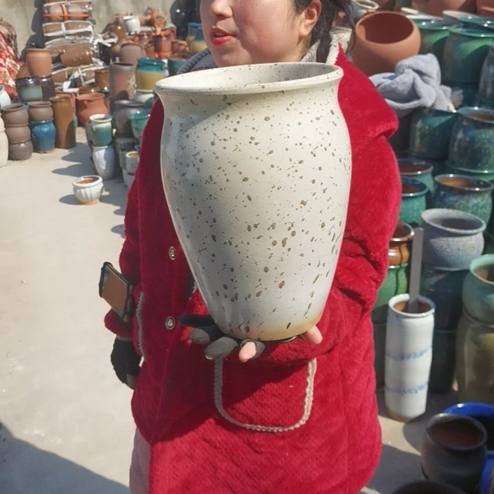 红陶口20高29瑕疵