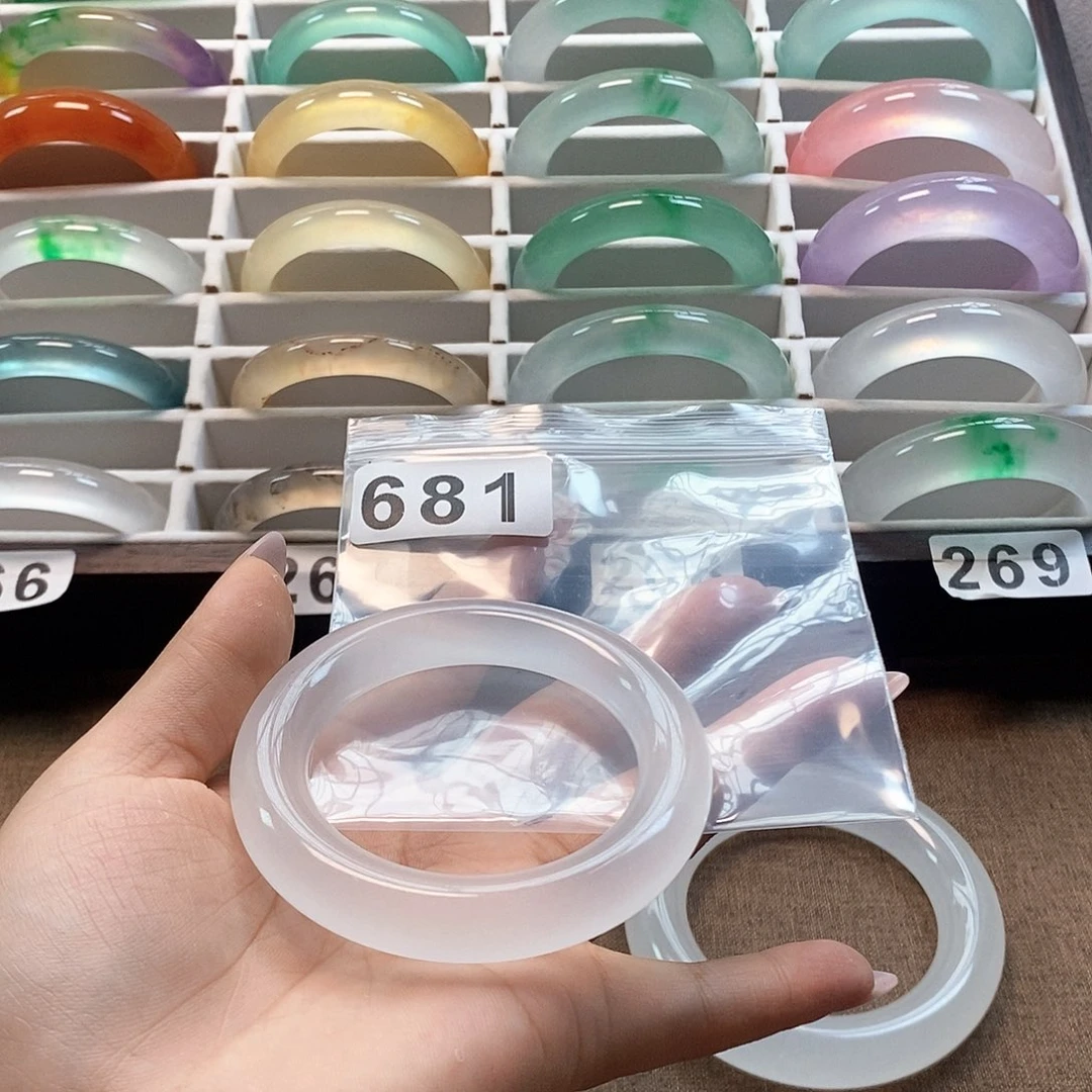 s***r玉手镯收藏饰品孤品