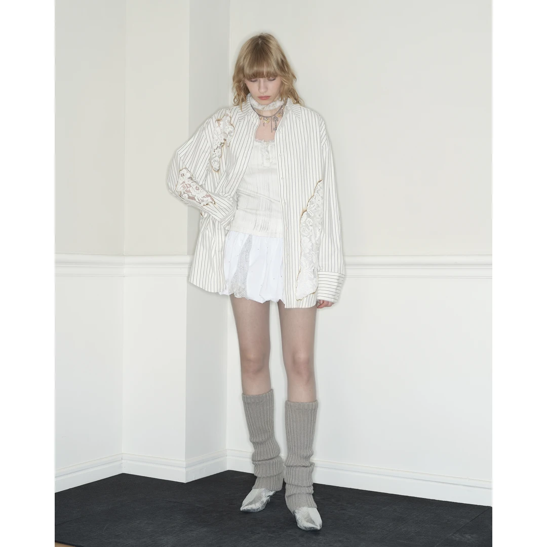 出逃赤岗西 复古条纹衬衫女法式烧灼感拼接蕾丝长袖上衣