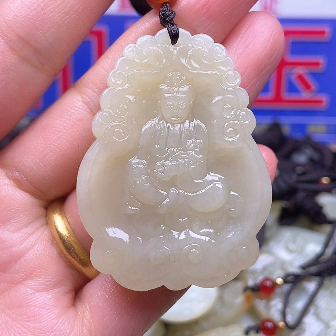 颈饰未镶嵌和田玉