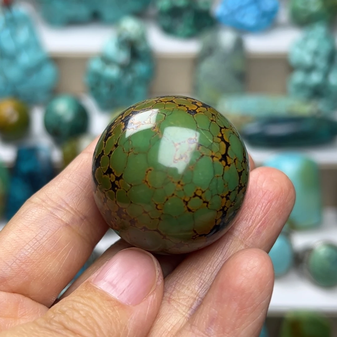 绿松石未镶嵌天然原矿绿松石