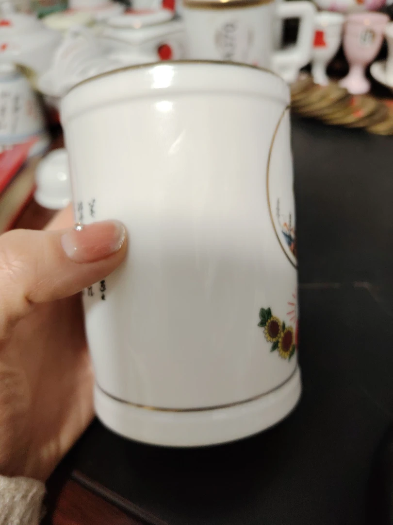 翠竹红梅景德镇水壶99