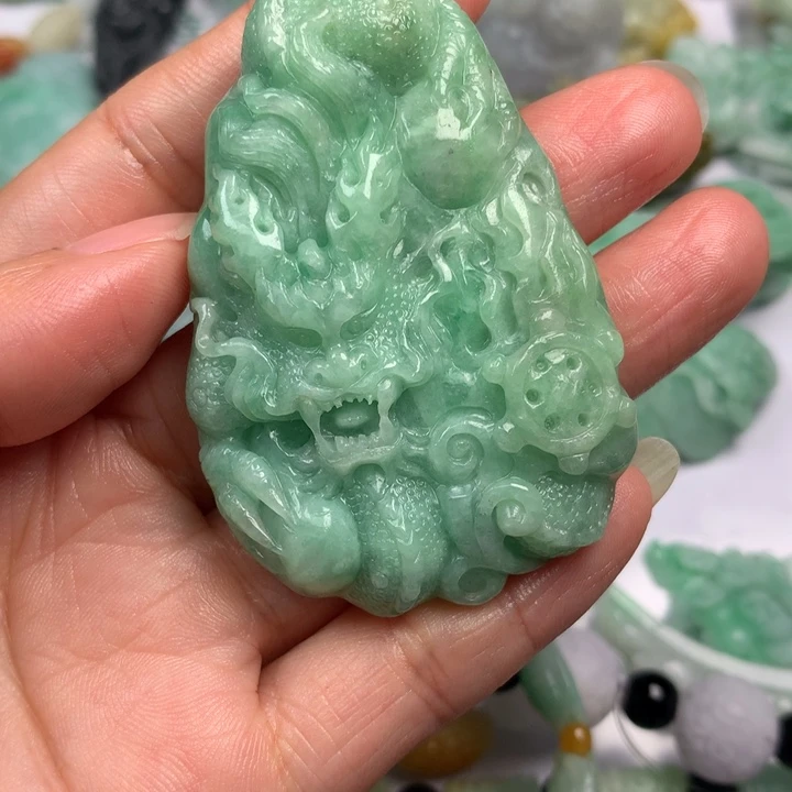 定制翡翠未镶嵌翡翠