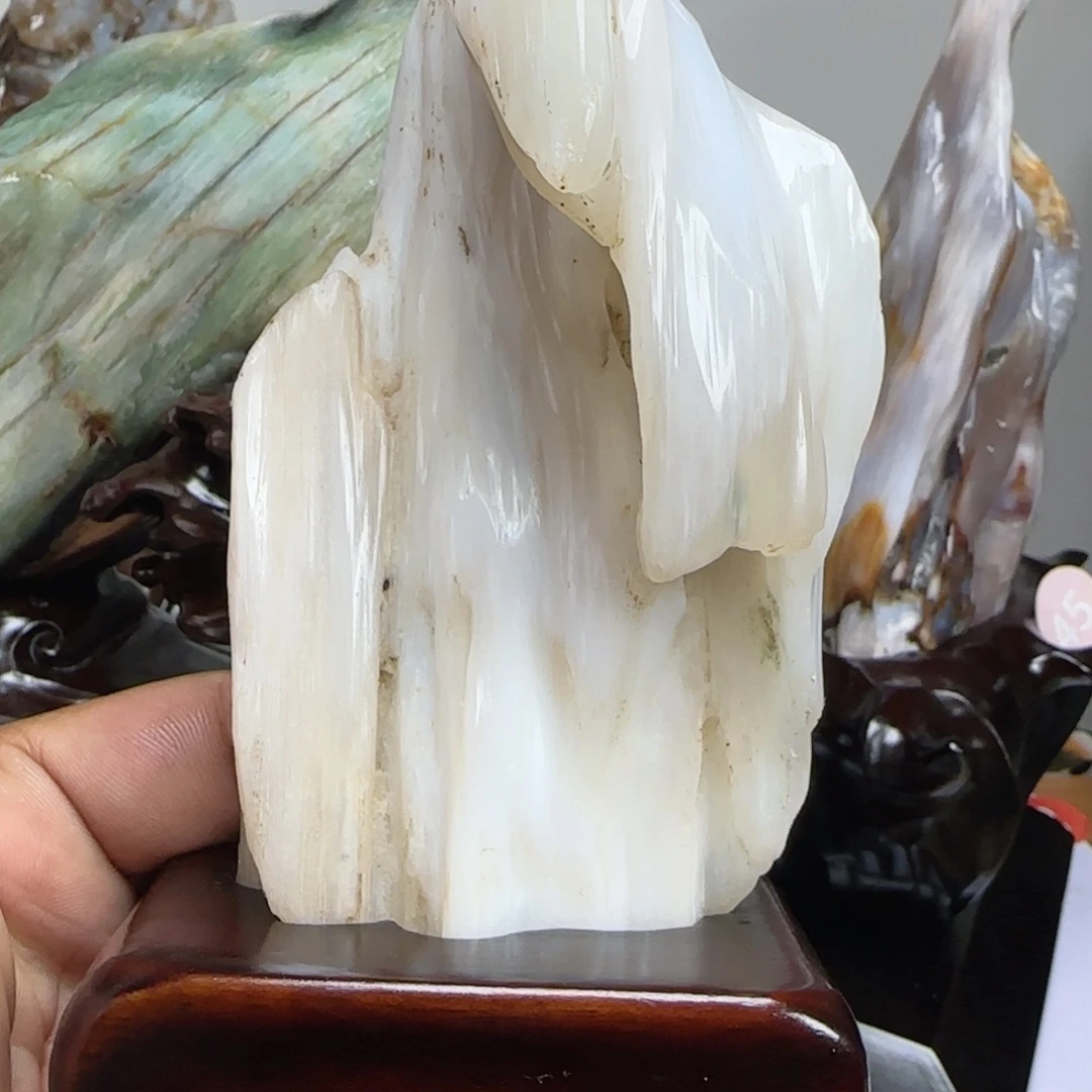 硅化玉未镶嵌摆件