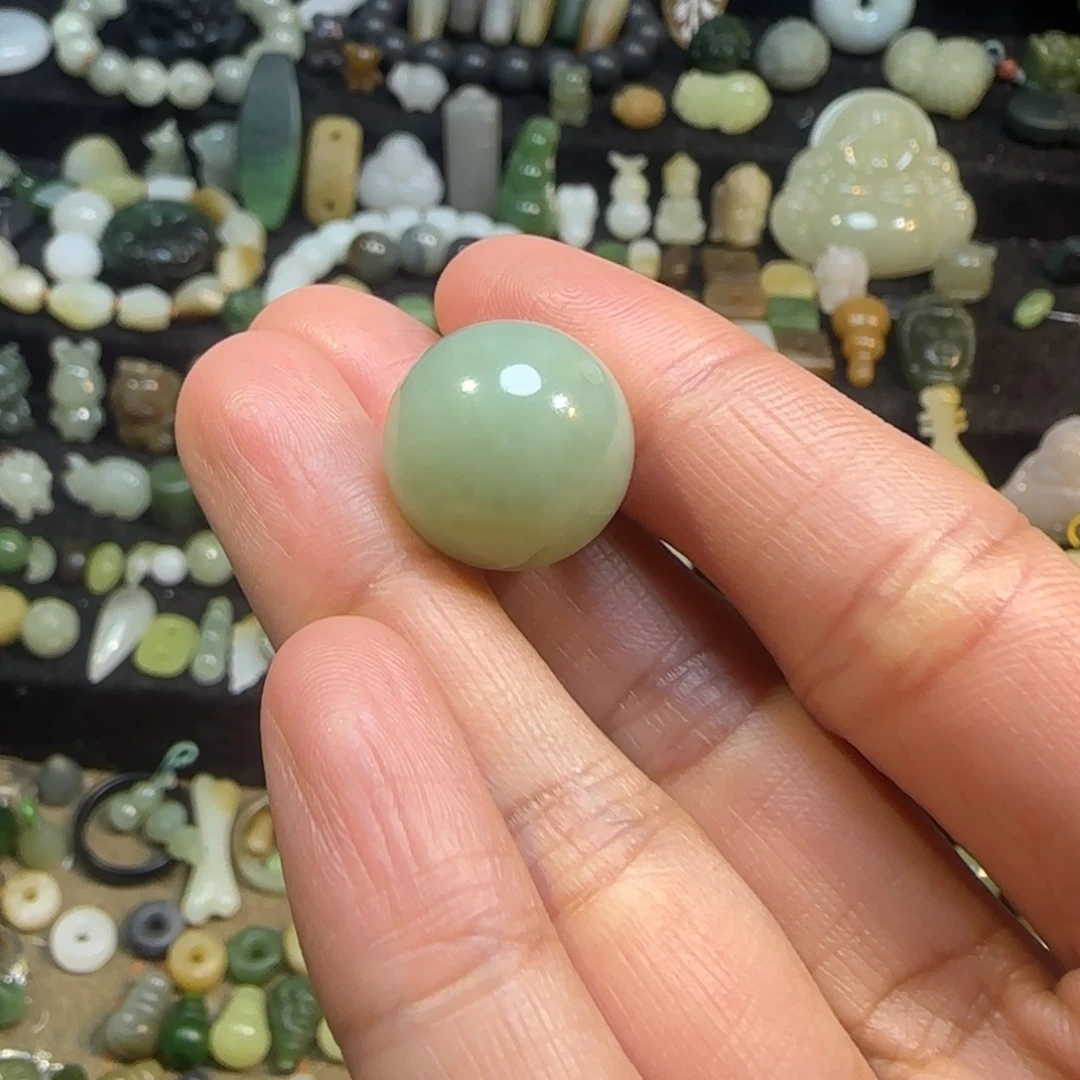 和田玉颈饰未镶嵌16mm天空蓝