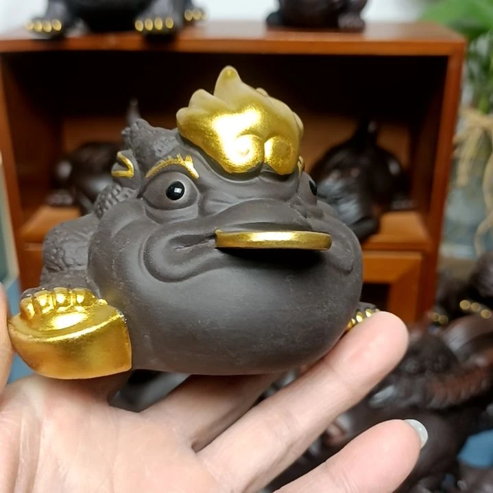 茶宠紫砂金蟾茶宠摆件