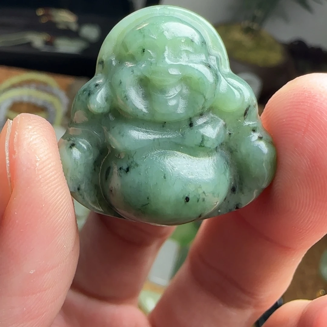 和田玉未镶嵌颈饰正常结构