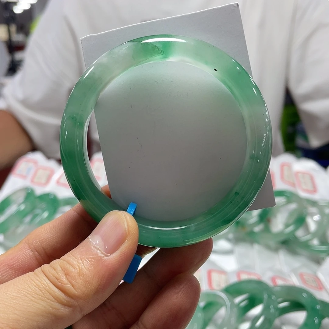 石英质玉手镯合金