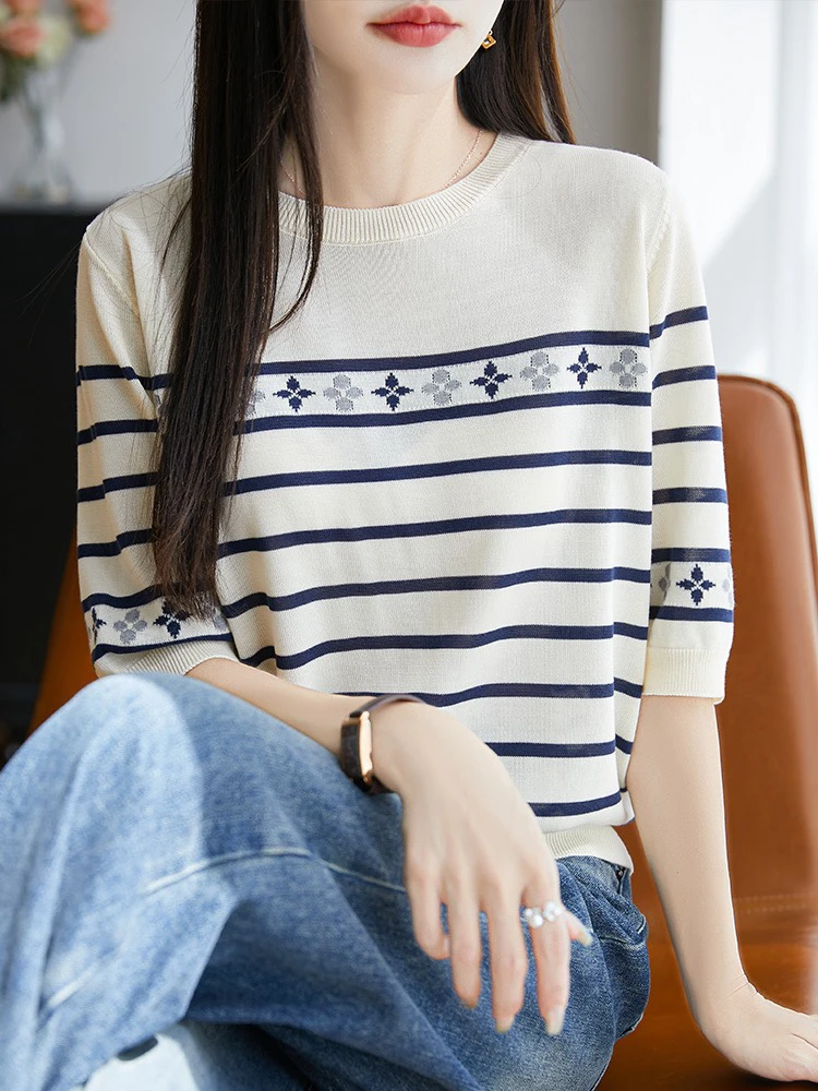 2025夏季条纹老花中袖圆领打底针织衫春季T恤女上衣显瘦设计感