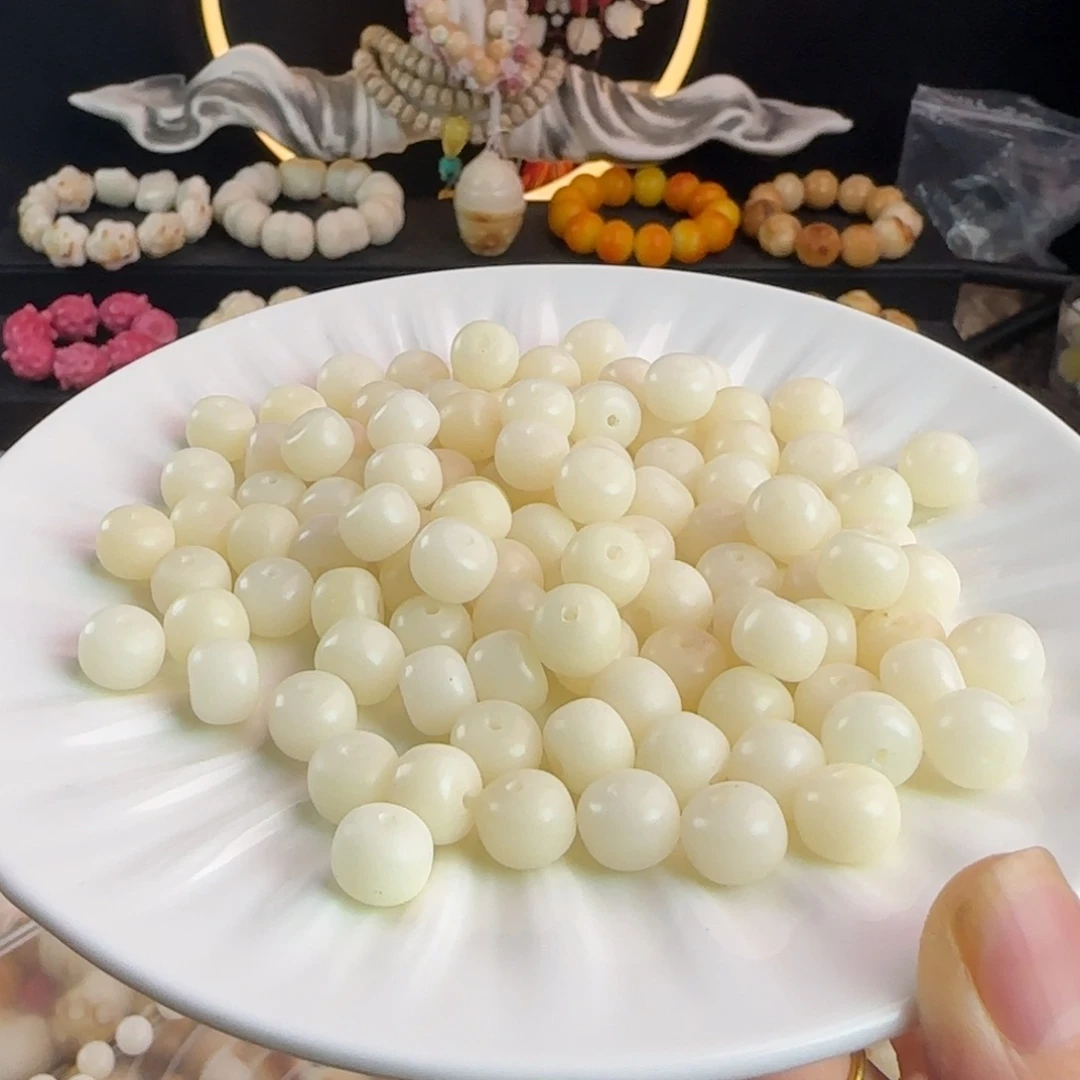 菩提根/象牙果手串卡8×10白桶1000颗批发
