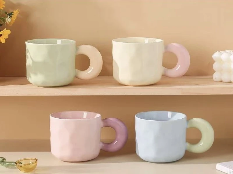 撞色马克杯奶呼呼小清新可爱高颜值家用学生时尚情侣闺蜜杯早餐杯