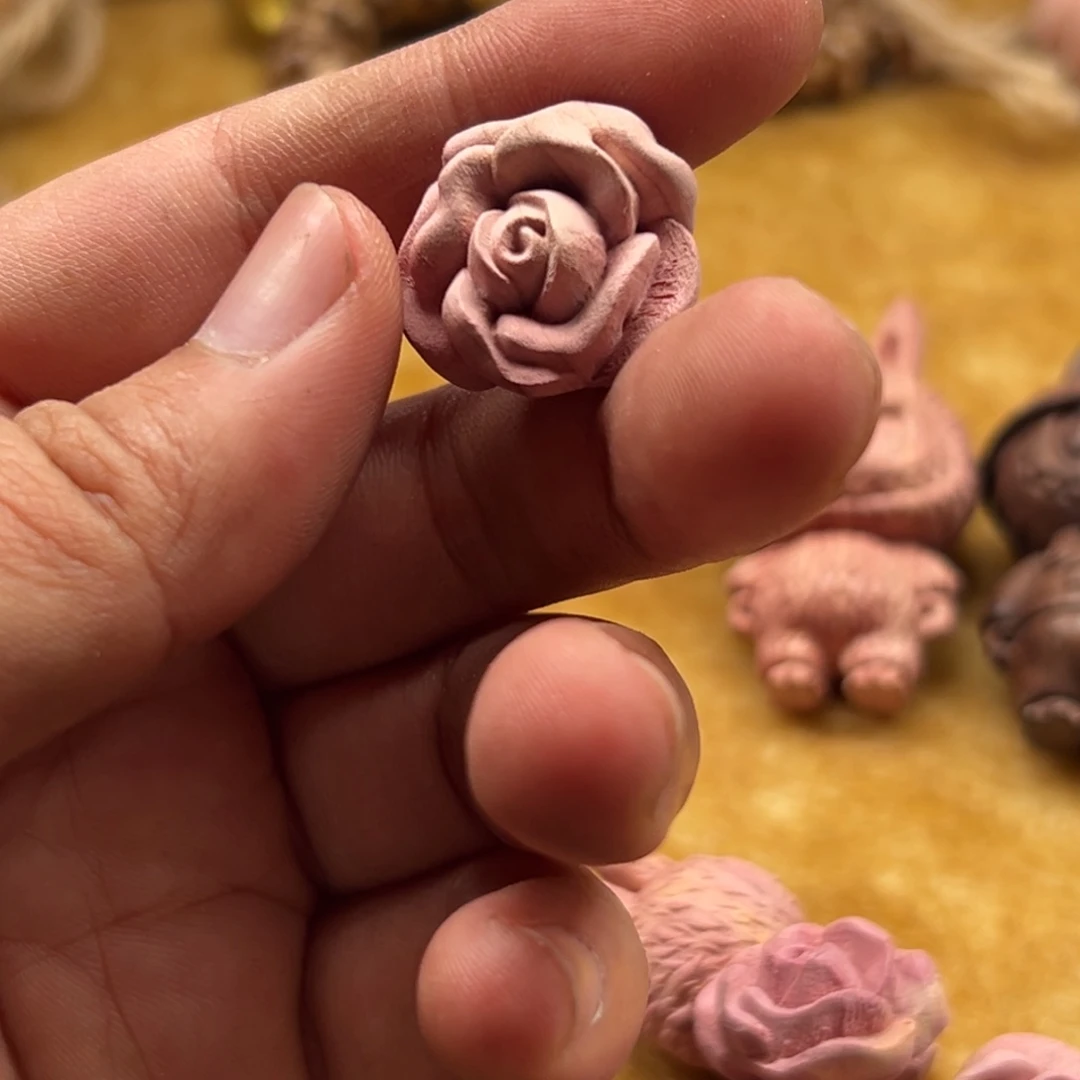 大叶紫檀（黑酸枝木类）