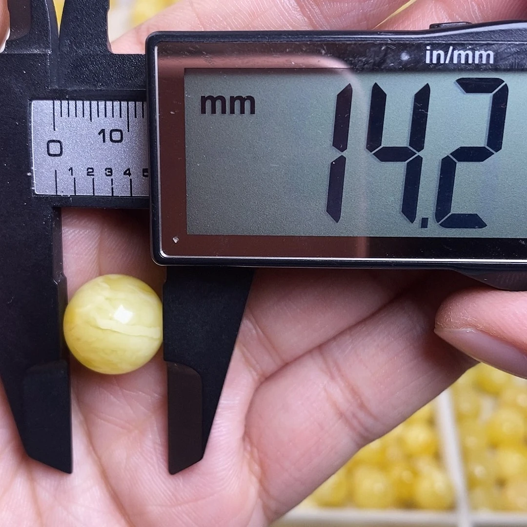裸石琥珀未镶嵌蜜蜡圆珠微瑕