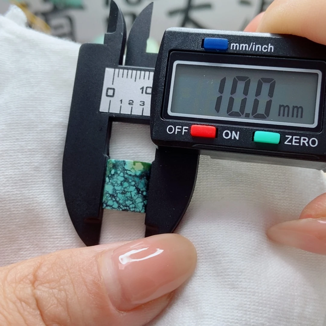 未镶嵌南红玛瑙珠宝奇石