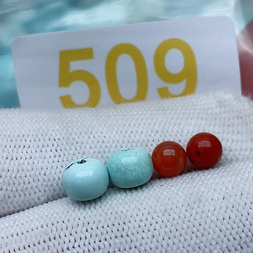 南红玛瑙未镶嵌珠宝奇石