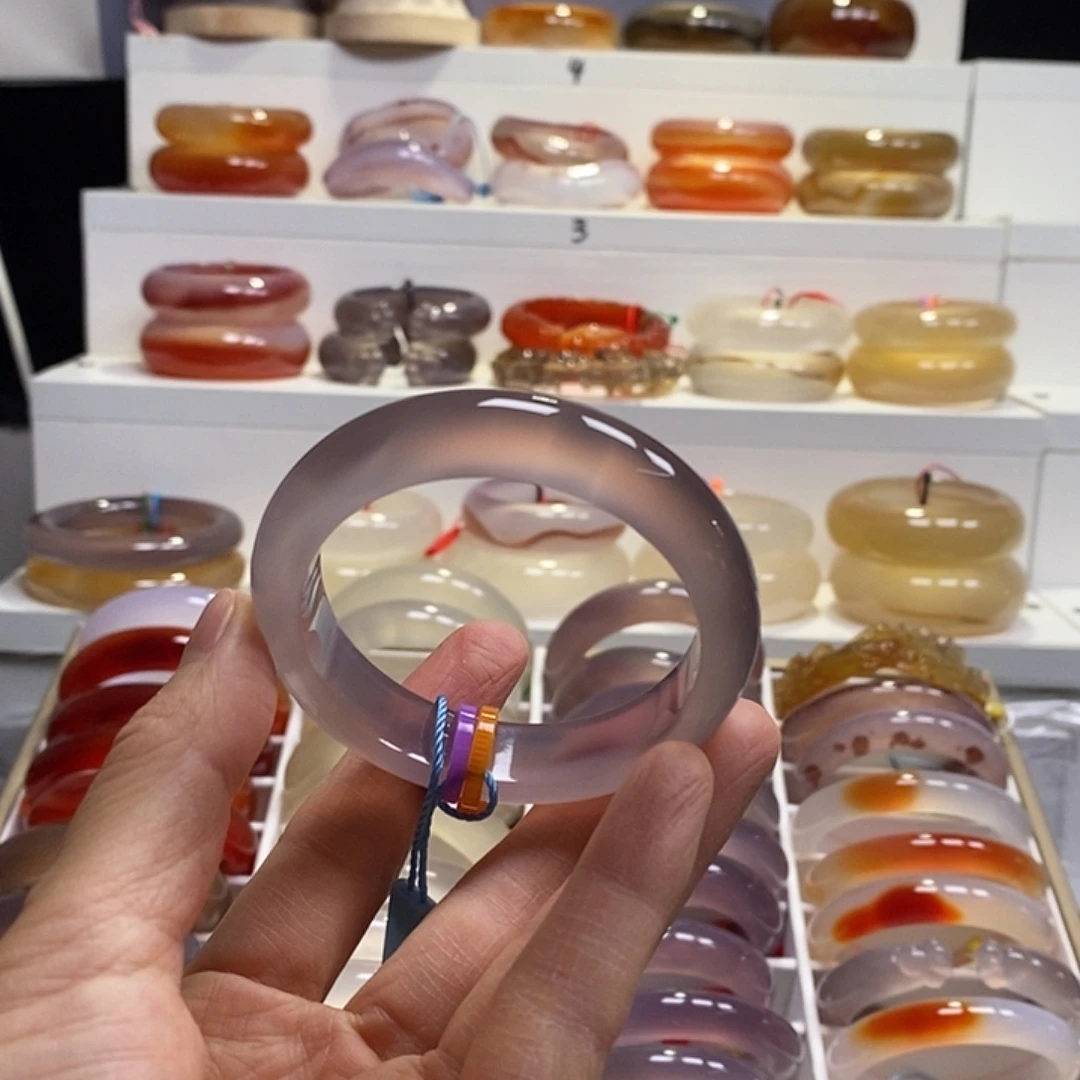 玛瑙/玉髓未镶嵌手镯