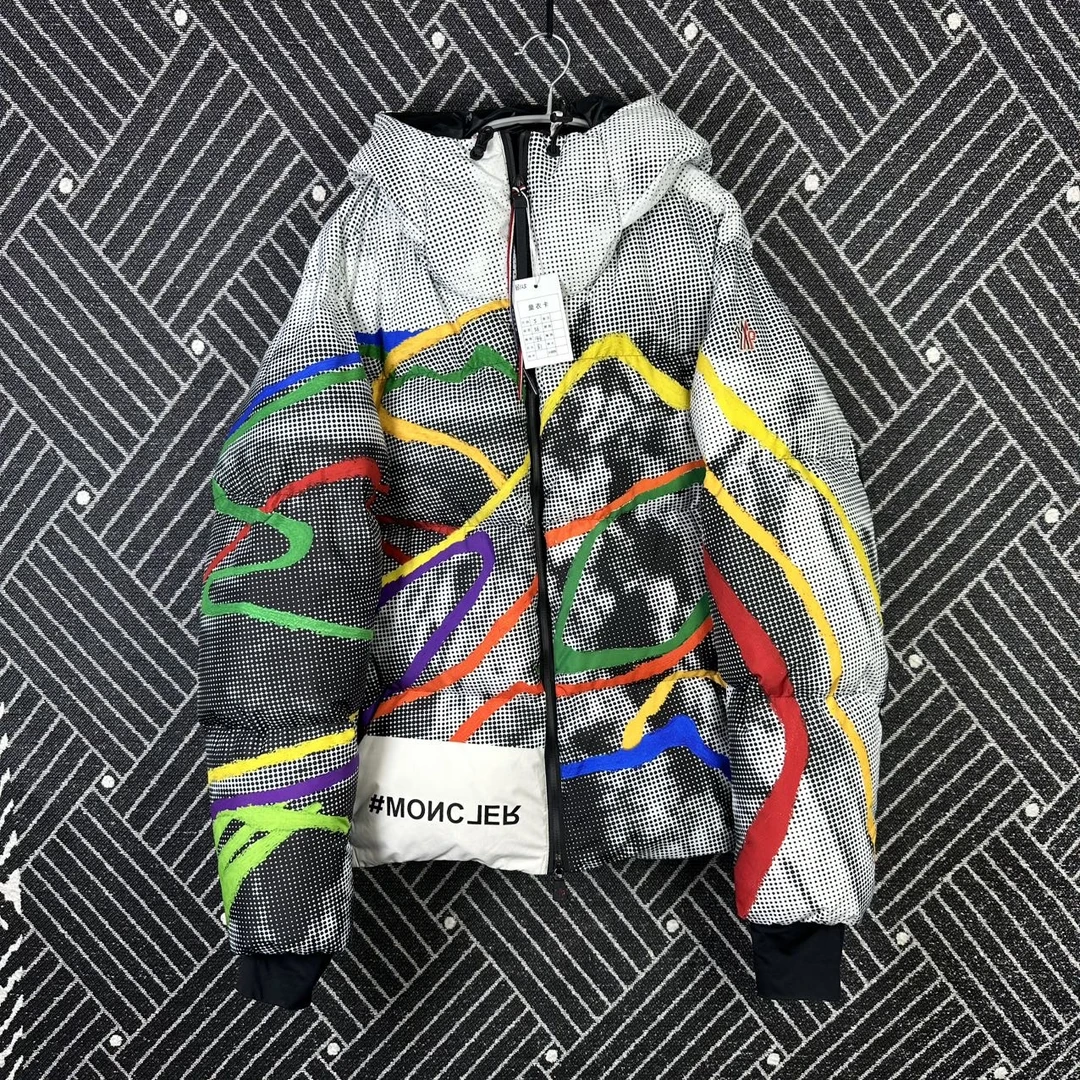 99新 MONCLER 99新蒙口字母条纹宽松羽绒服/5码/18125