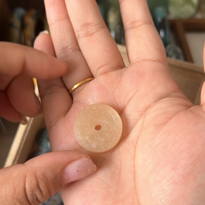 合金蛇纹石玉颈饰