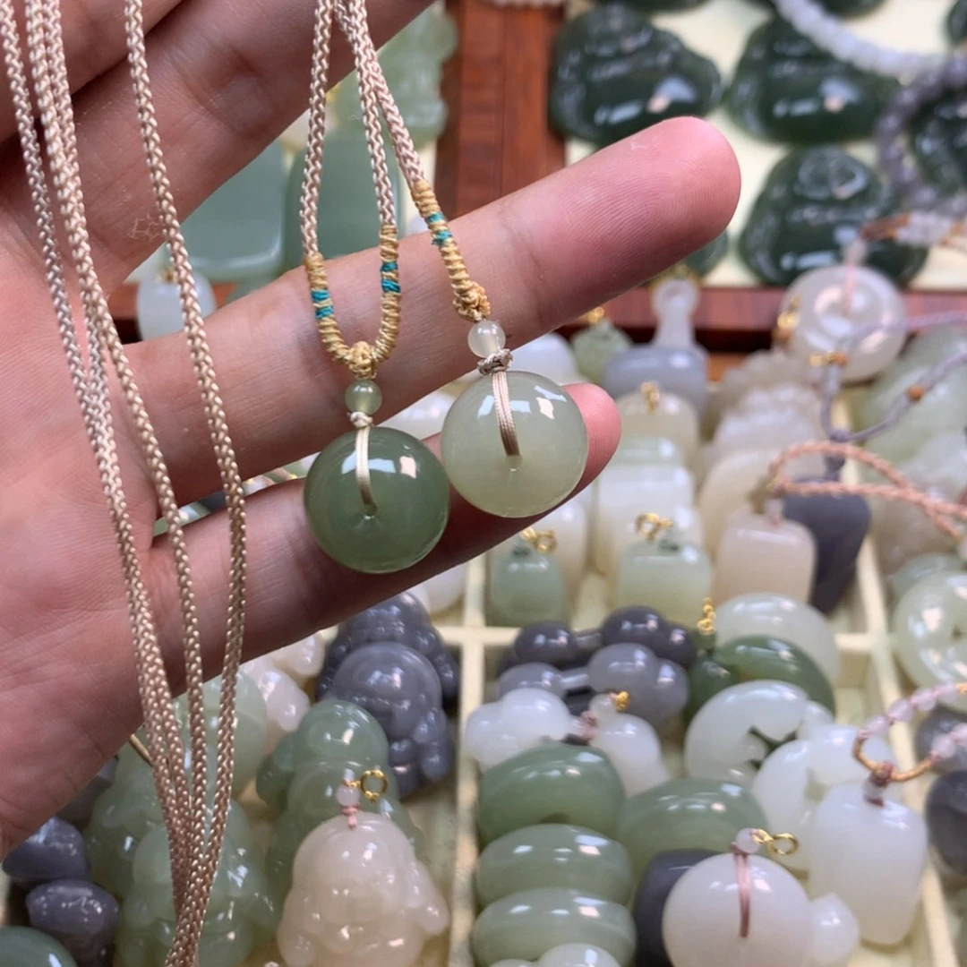 【闪购商品】和田玉未镶嵌颈饰