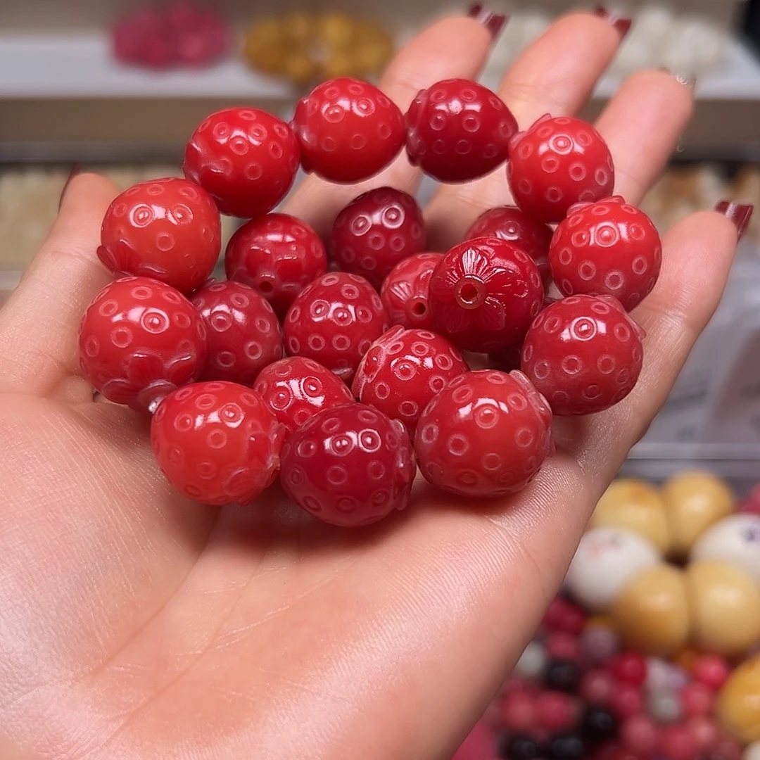 菩提根/象牙果手串卡19左右红草莓5颗