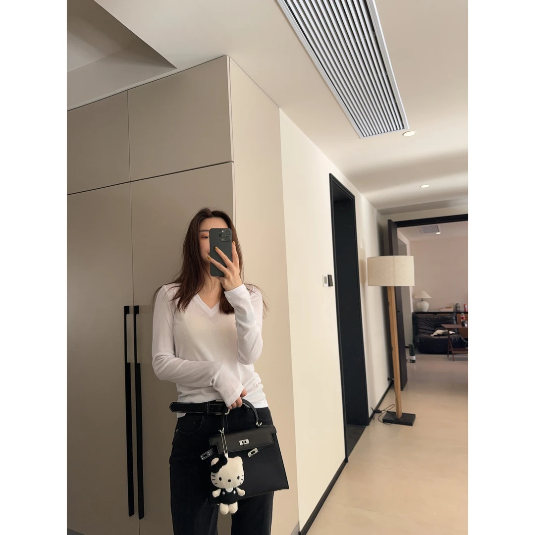 ［REVAN SUN］-大骨架穿搭 一片式v领打底衫519098