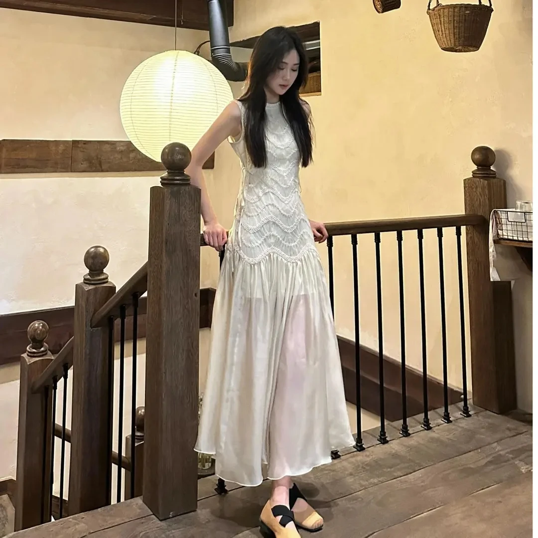 春季新款无袖背心连衣裙女高级感修身收腰长裙法式御姐风气质