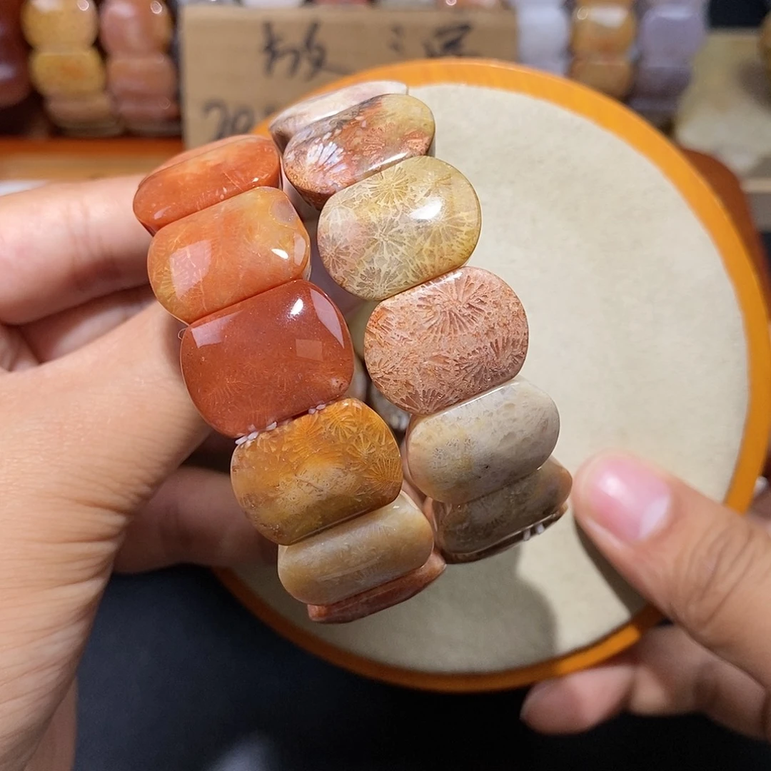 硅化珊瑚（珊瑚玉）手串未镶嵌小****.