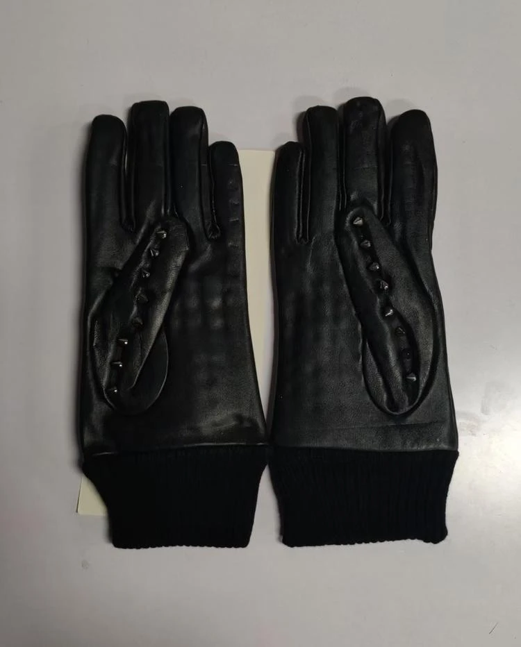 28257-冬季保暖PU铆钉手套