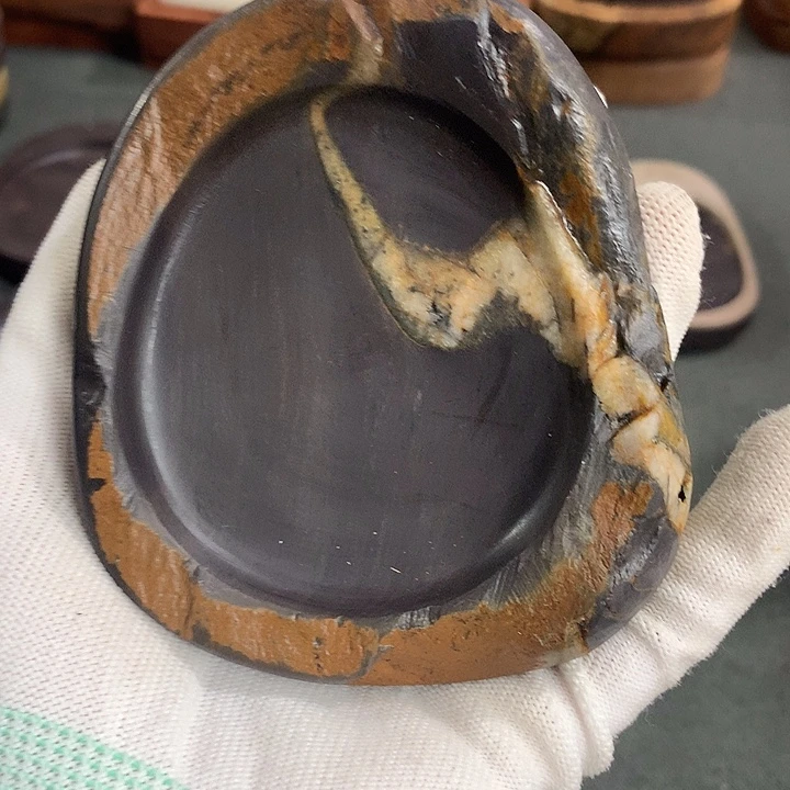 广东肇庆原石端砚