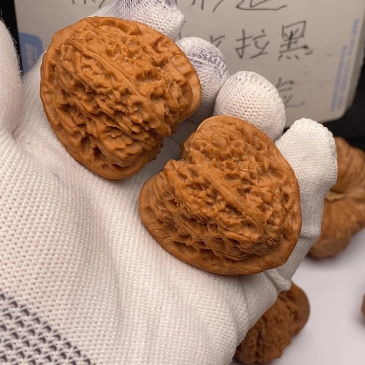 把件文玩核桃蒋*?南疆石39