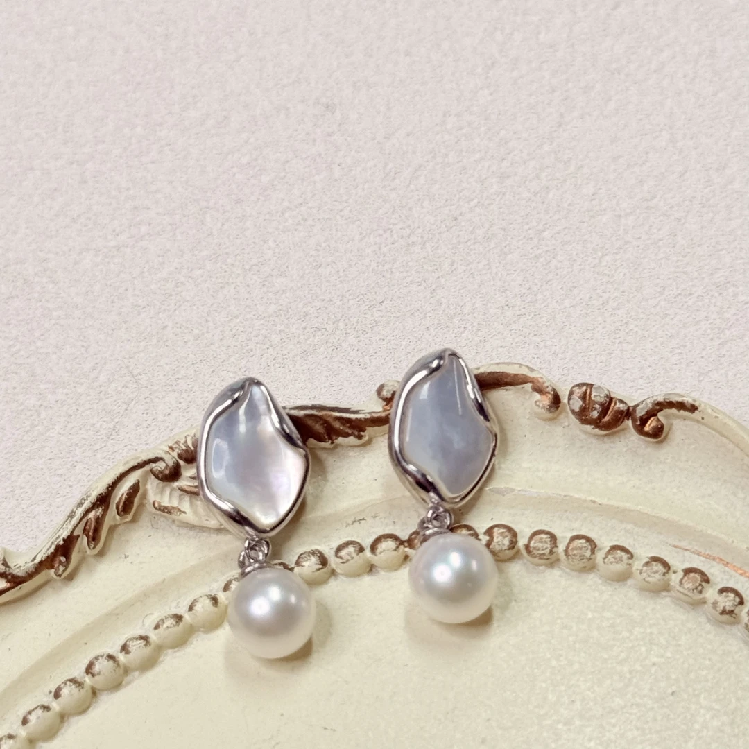 【六六中古】孤品天然海水珍珠s925耳钉ap8580珠子6.4