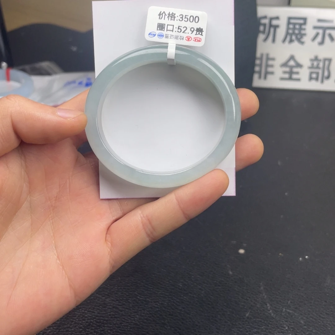 翡翠未镶嵌手镯翡翠手镯