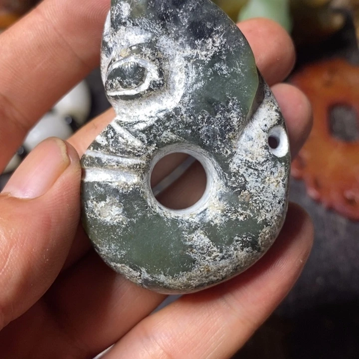 白玉菩提吊坠13577543678