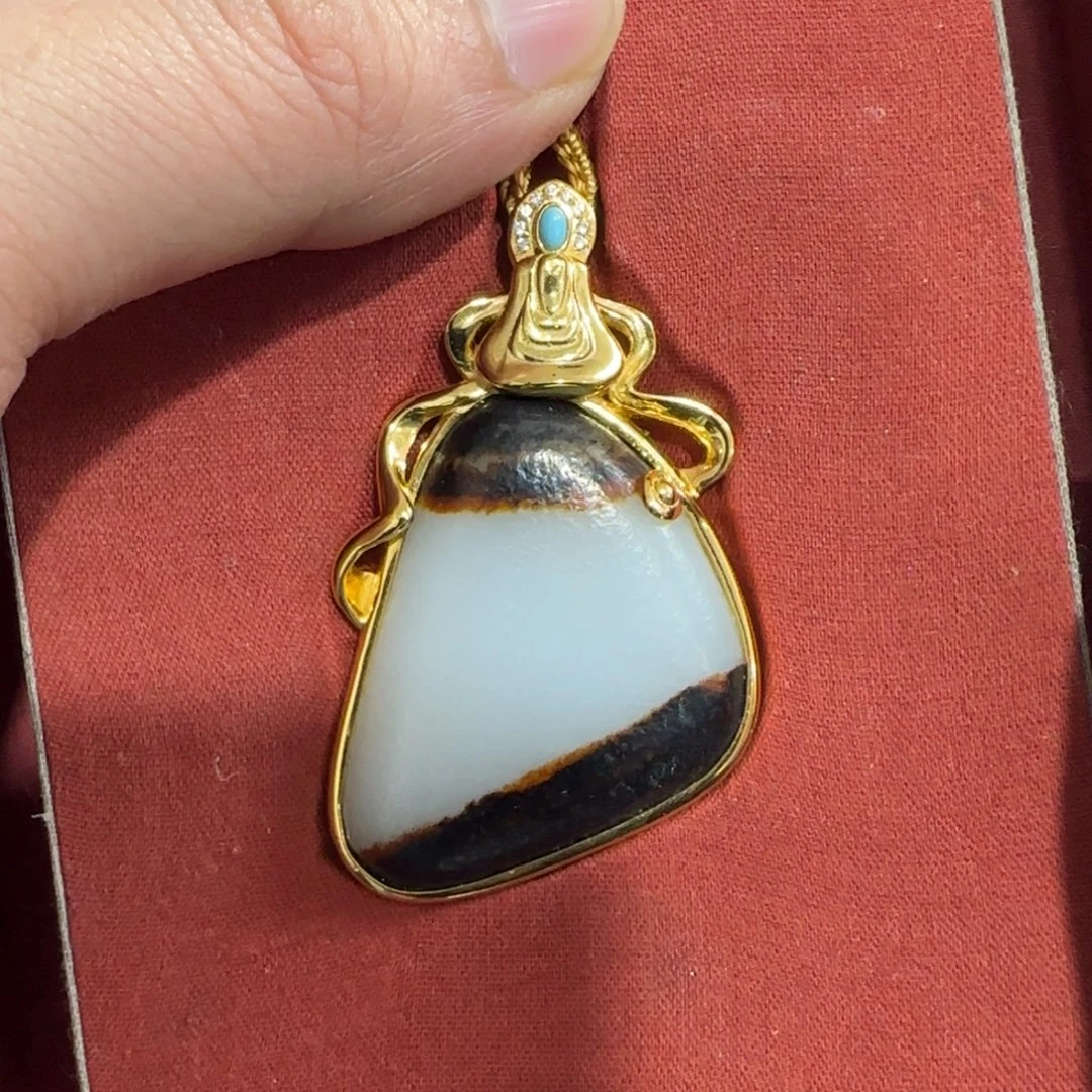 和田玉未镶嵌挂件