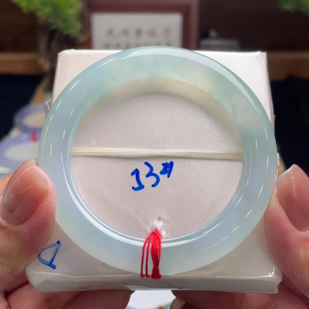 翡翠手镯未镶嵌翡翠53圆条