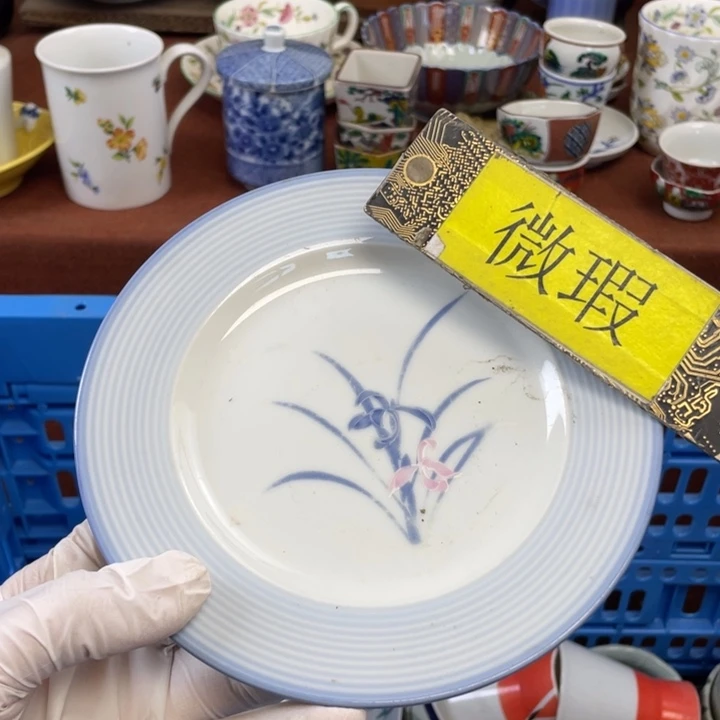 他家瓷器真美…开播了