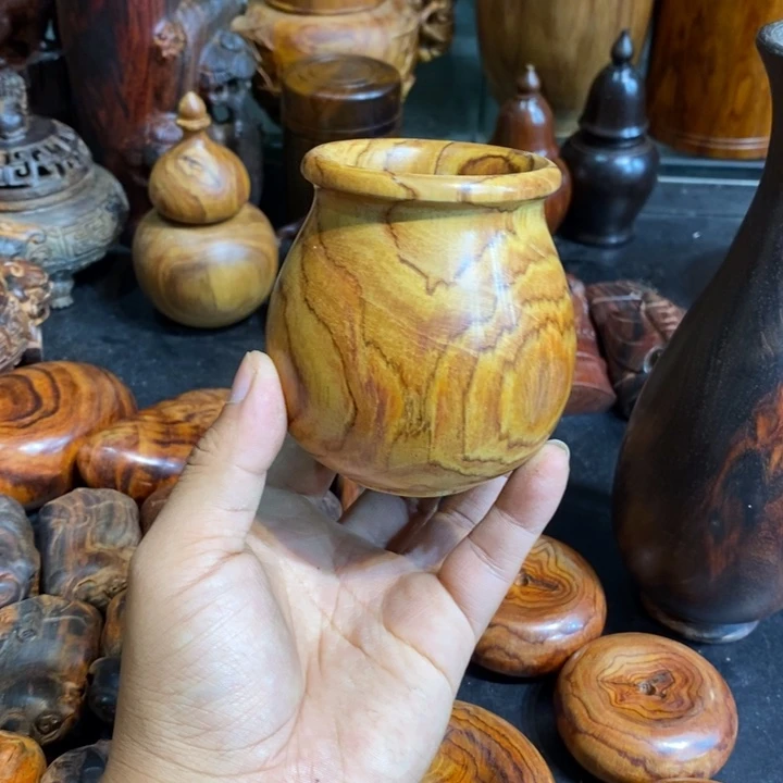 三***月笔筒一个特价包邮