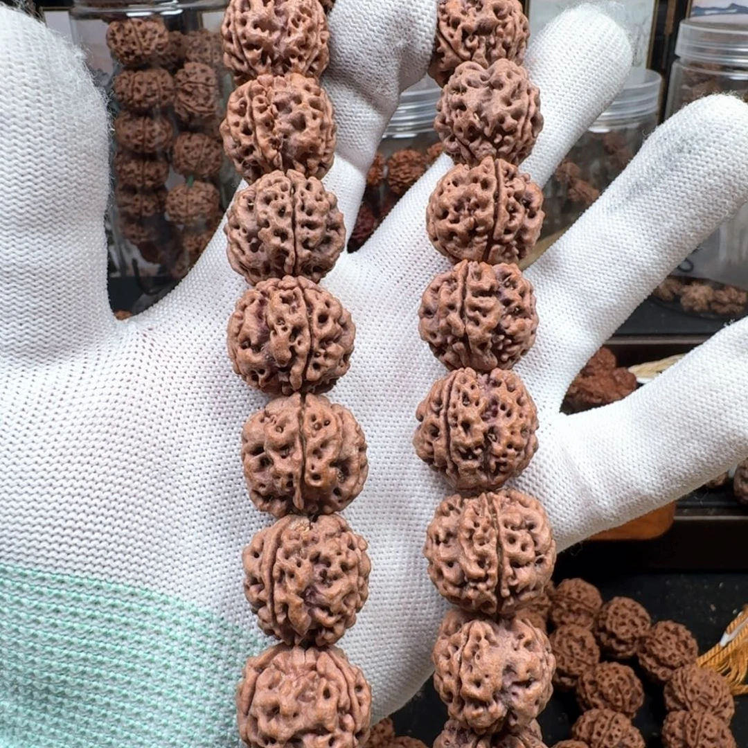 金刚菩提手串20安娜四瓣（大蜂窝大镂空）